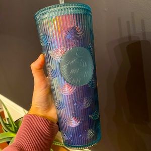 BRAND NEW Starbucks 2022 Mermaid Scale Iridescent Venti Tumbler